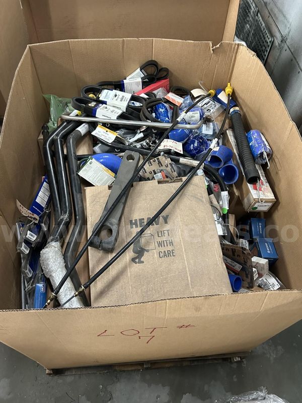 (1) One Pallet of New and Reman Truck Parts