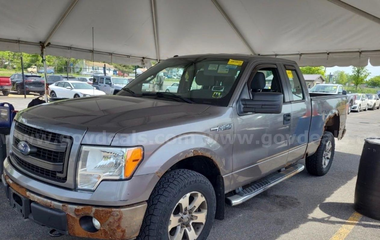 2013 Ford F-150 STX SuperCab 6.5-ft. Bed 4WD