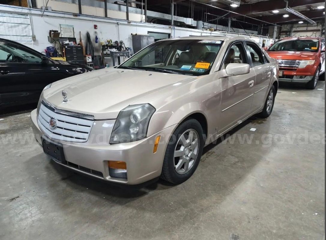 Low Mile!! 2006 Cadillac CTS NICE DAILY!