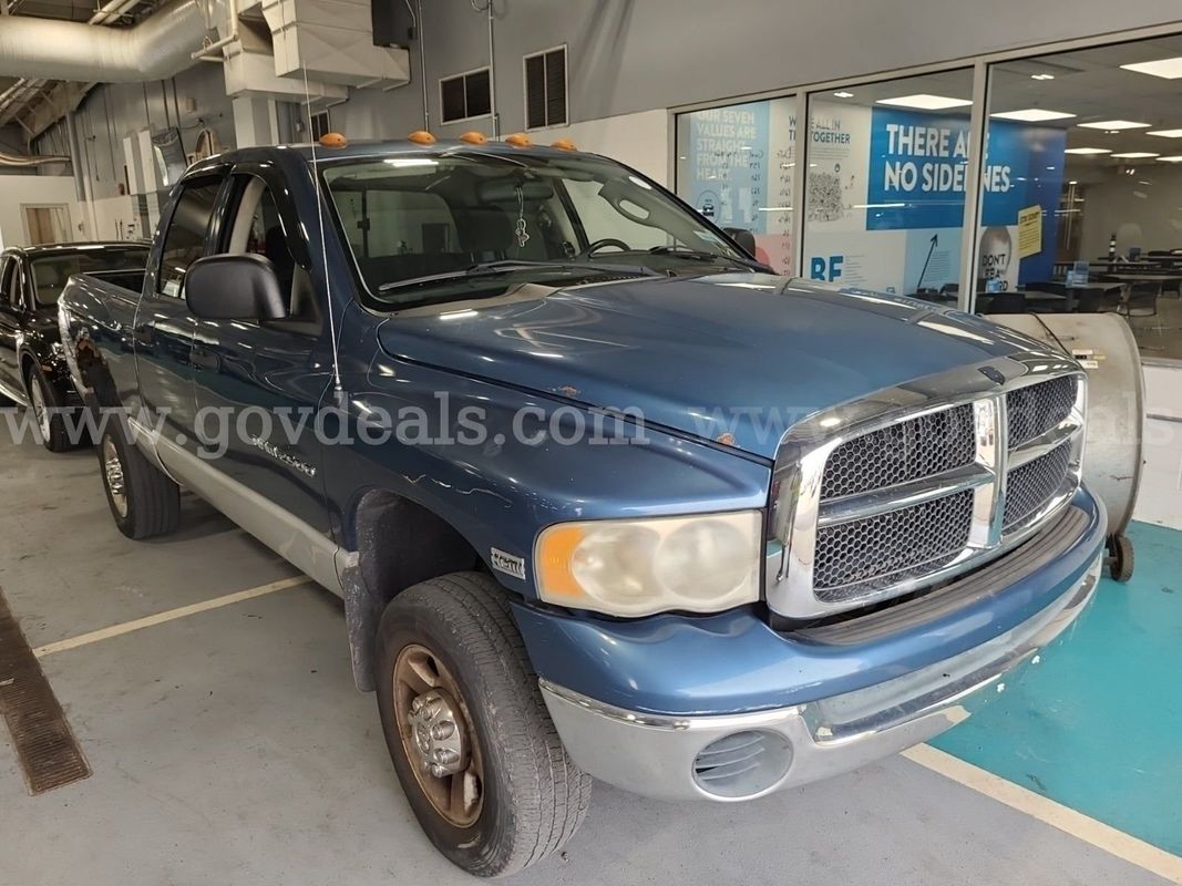 2003 Dodge Ram 2500 SLT Quad Cab Short Bed 4WD
