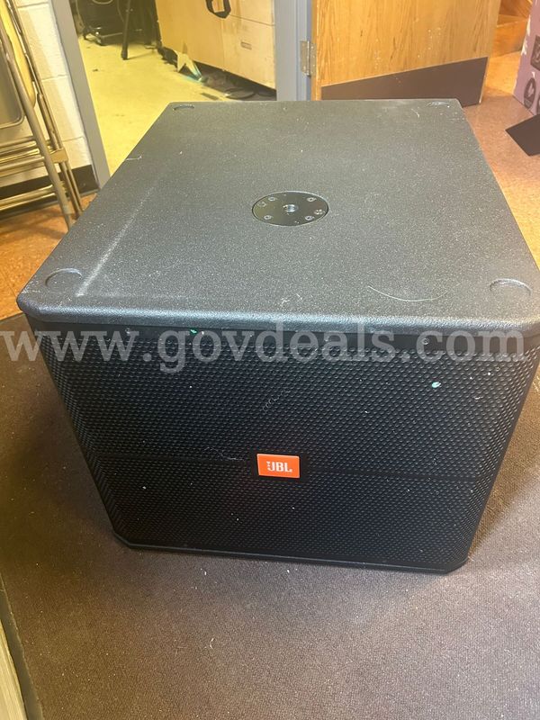 Pair of used JBL Subwoofers, model SRX700