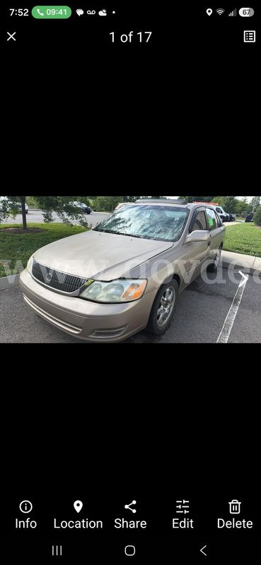 2002 Toyota Avalon XL