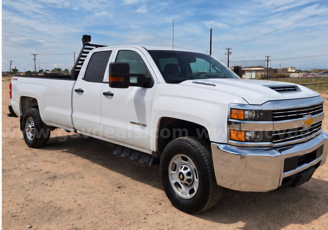 2018 Chevrolet Silverado 2500HD Work Truck Crew Cab Long Box 4WD