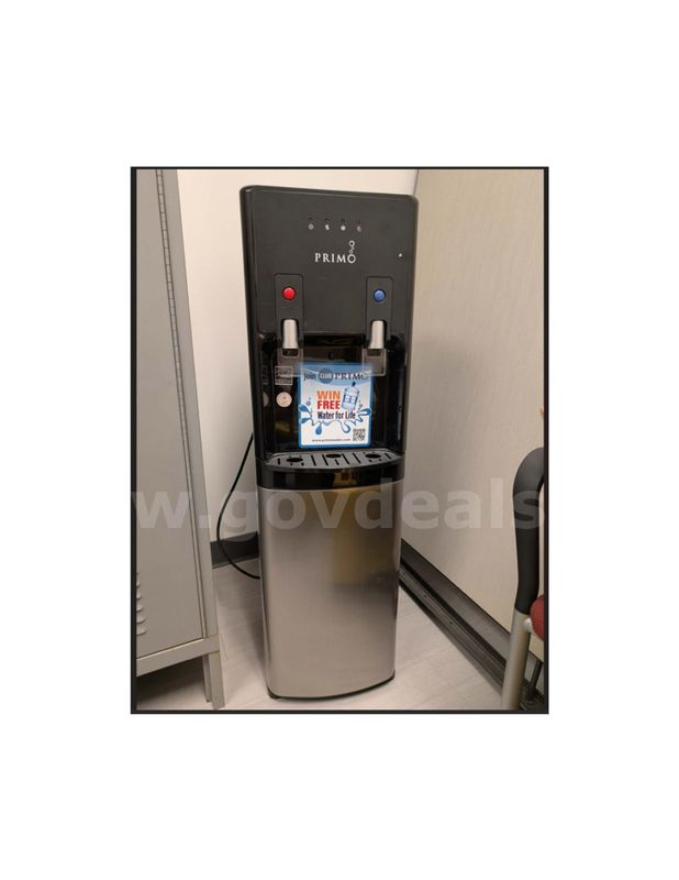 HOT/COLD WATER DISPENSER
