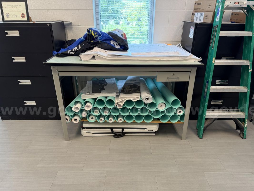 DRAFTING TABLES X 2