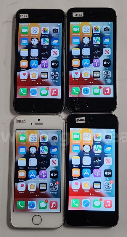 Lot of (4) Apple iPhone SE Smartphones – Reset & Activated (RA) – Ready for Use/Repair