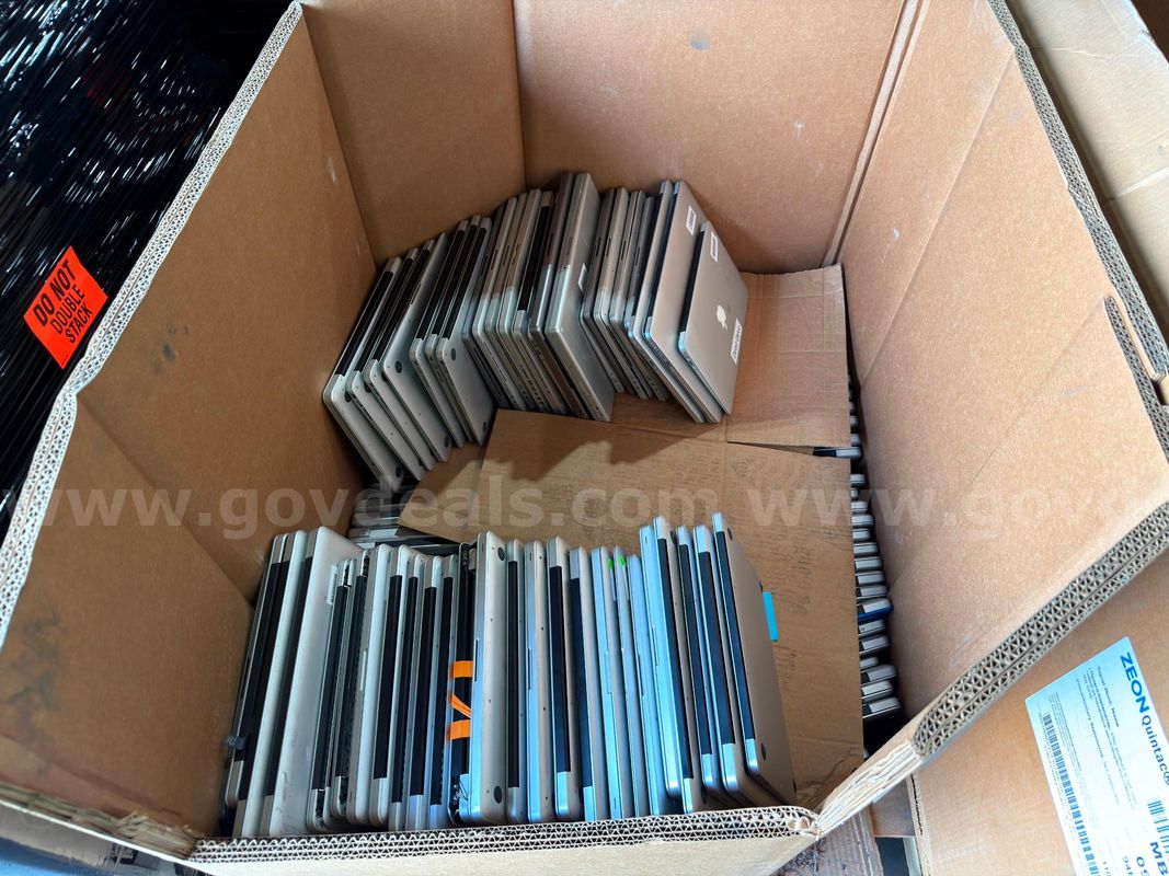 141 Apple Laptops Macbook A1278 A1466 A1286 A1502 A1398 A1297 A1465