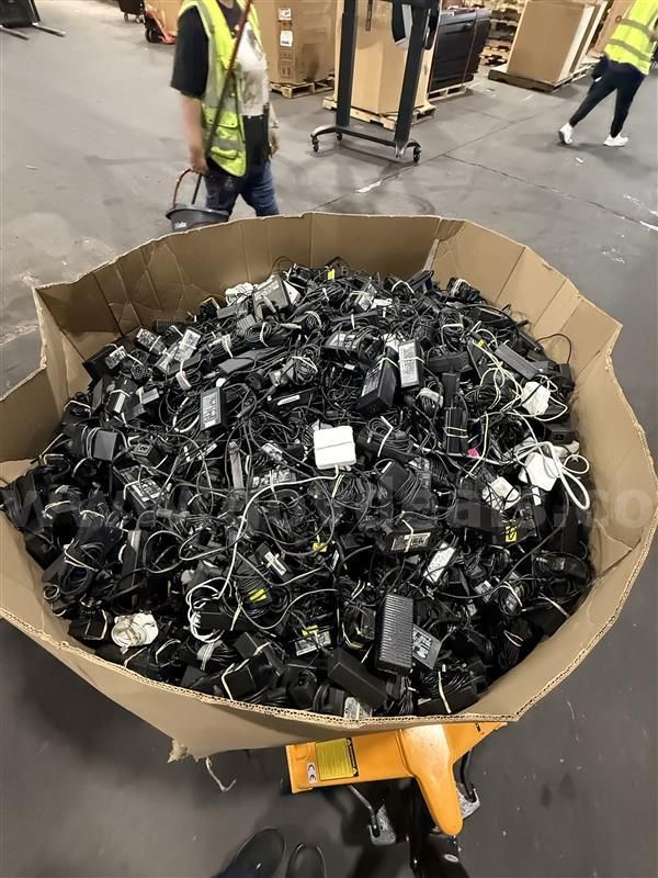 1389LB Laptop Chargers and Power Adapters Dell HP Lenovo Apple