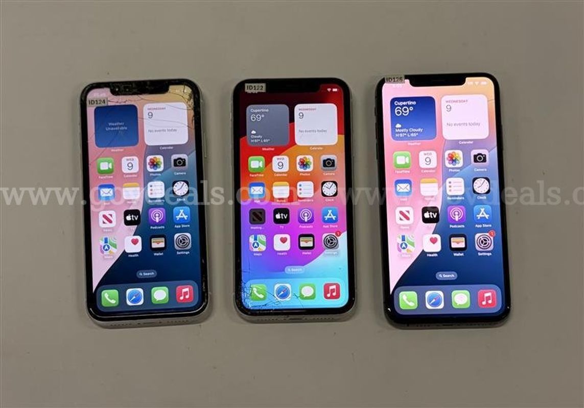 Lot of (3) Apple iPhones – iPhone XR & XS Max – 64GB – Reset & Activated (RA) – Grade B/C – Clean IMEI