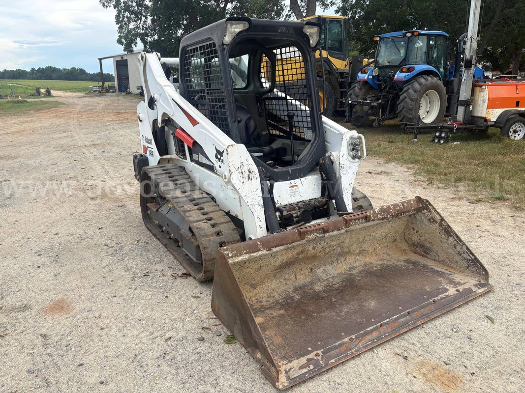 2018 Bobcat T595 skid steer