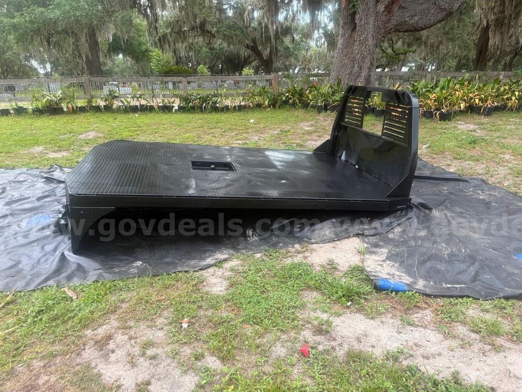 11 foot flatbed