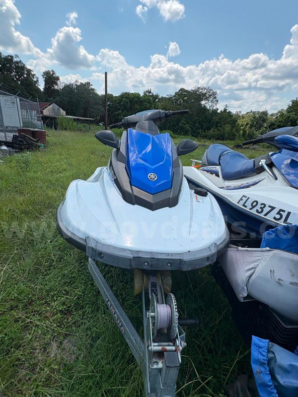 2019 Yamaha jet ski runs very good