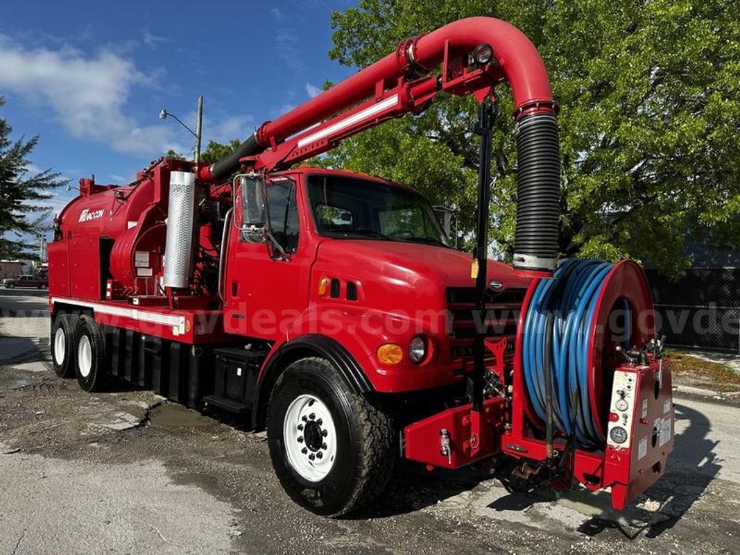 2004 Sterling L7500 Vac-con Combination Sewer Cleaner Truck 12 Yards