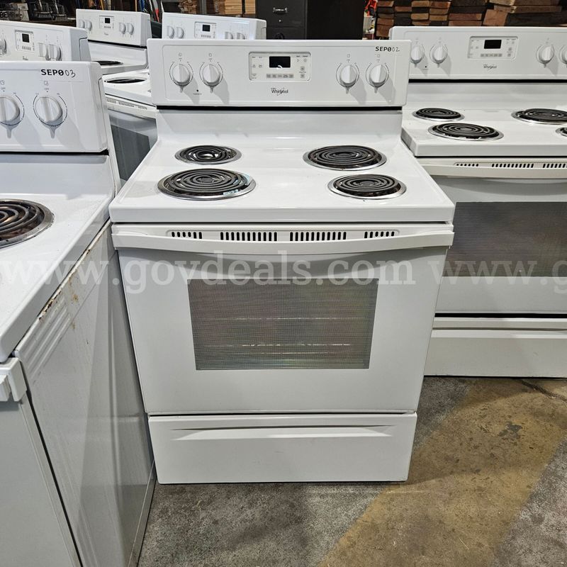 Whirlpool Stove/ Oven & Microwave