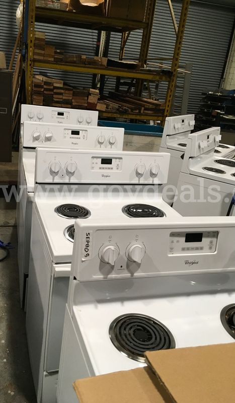 LOT 4x WHIRLPOOL STOVE/OVEN