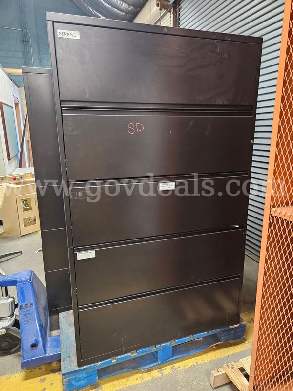 1 Black Metal 5 Drawer Lateral File Cabinet