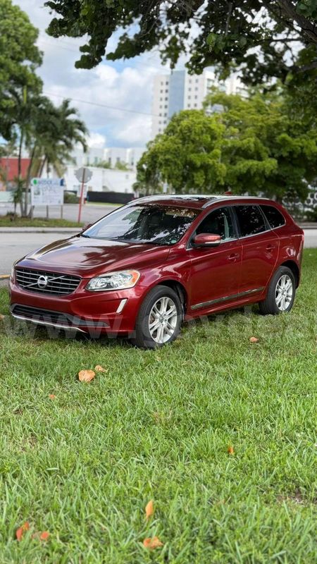 2015 Volvo XC60