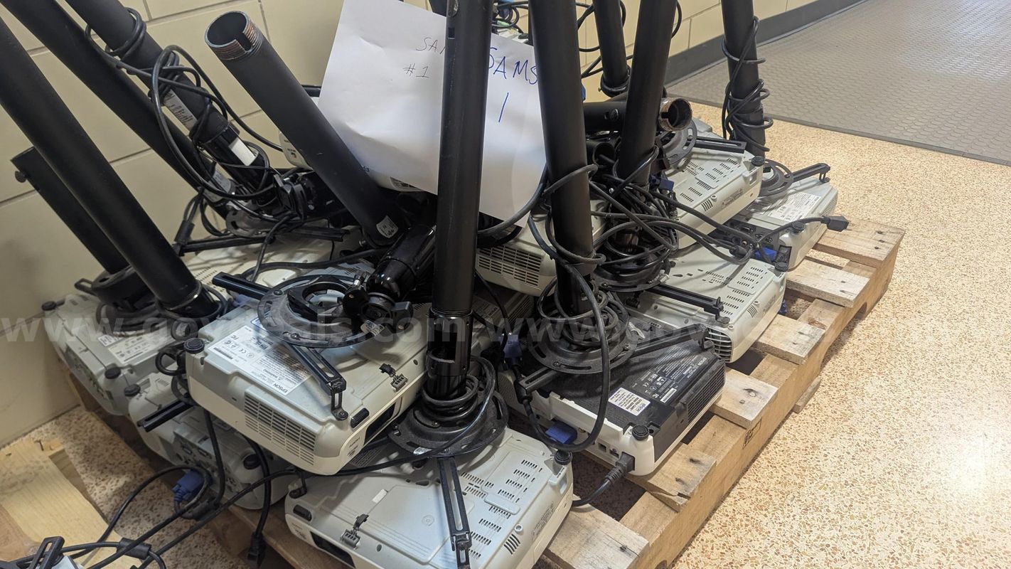Projector lot SAMS 1