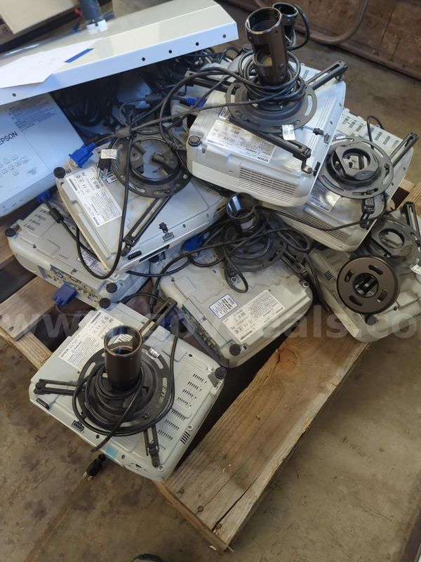 Projector lot SASHS #12