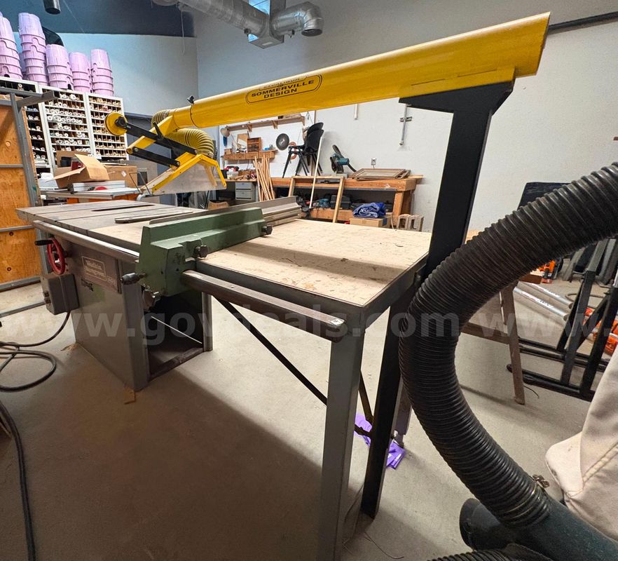 Table Saw & Dust Collection Filtration System