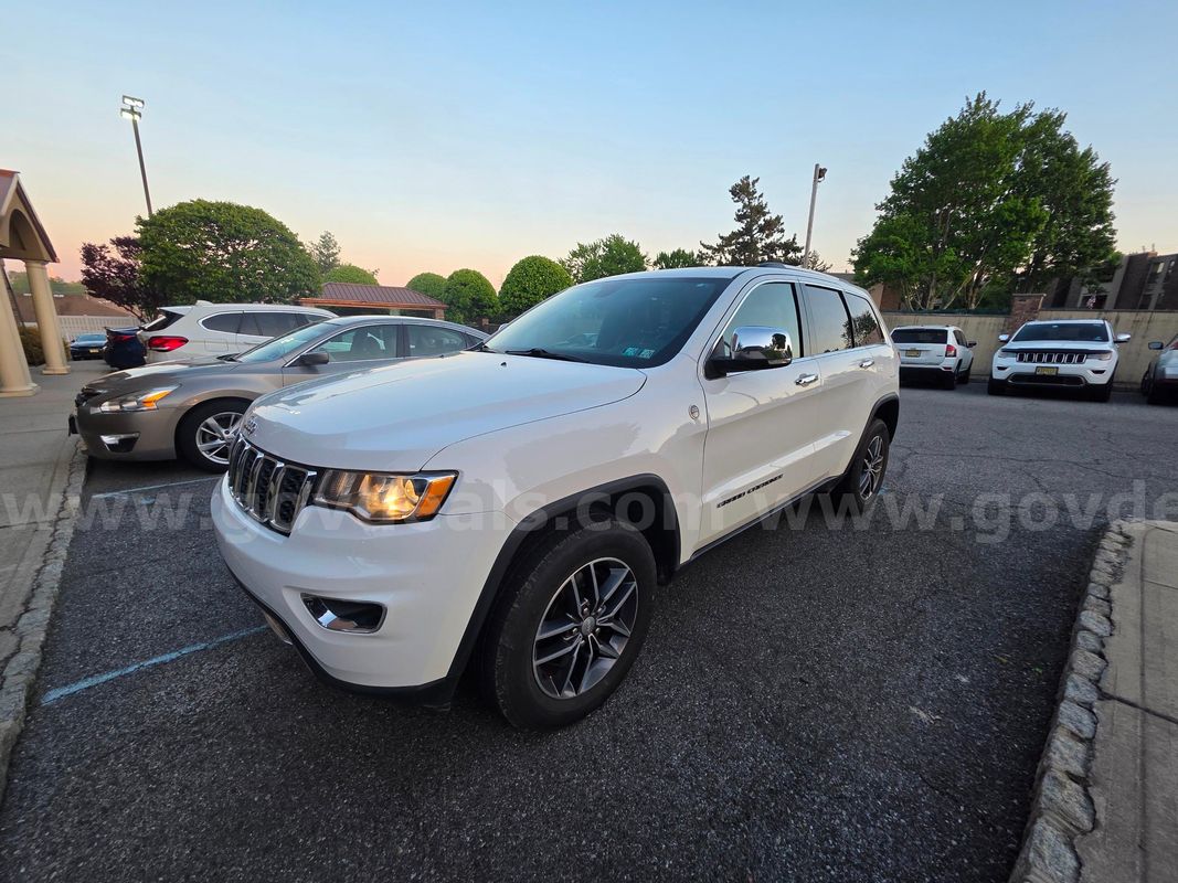 Jeep Grand Cherokee HEMI