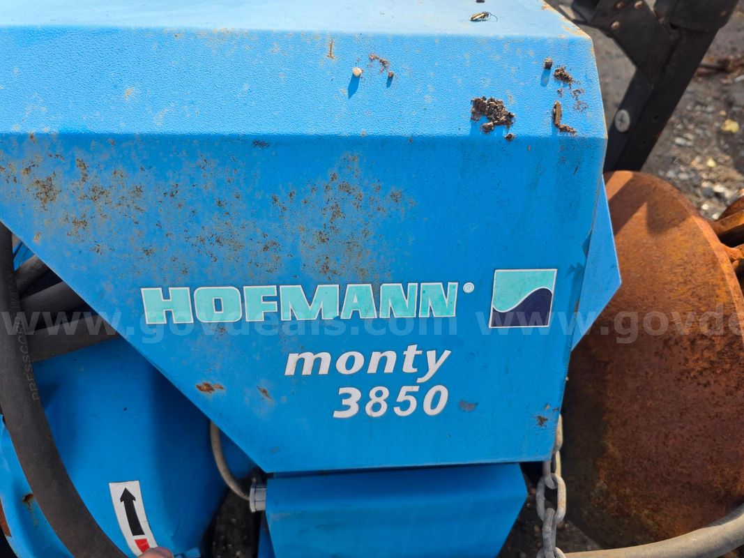 Tire machine hofmann