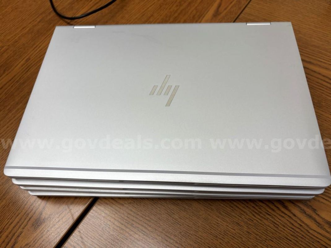 1x Panasonic FZ 55 Toughbook, 4x Hp EliteBook X360 G2