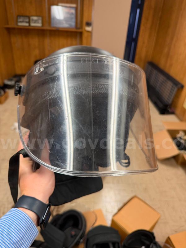 21 riot helmets 7 new in boxes and 14 used