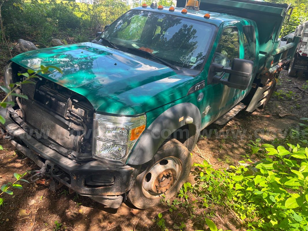 2013 Ford F-450 4x4 Diesel Dump Truck (1 of 12)