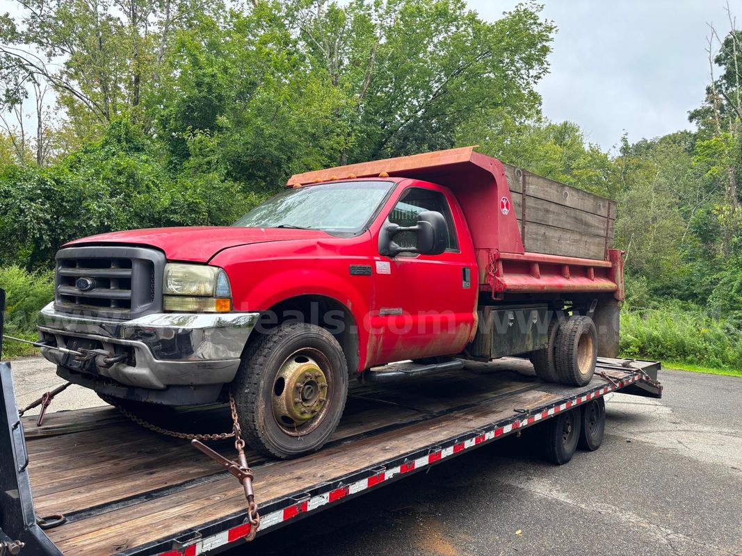 2003 Ford F-550 4x4 Dump Truck