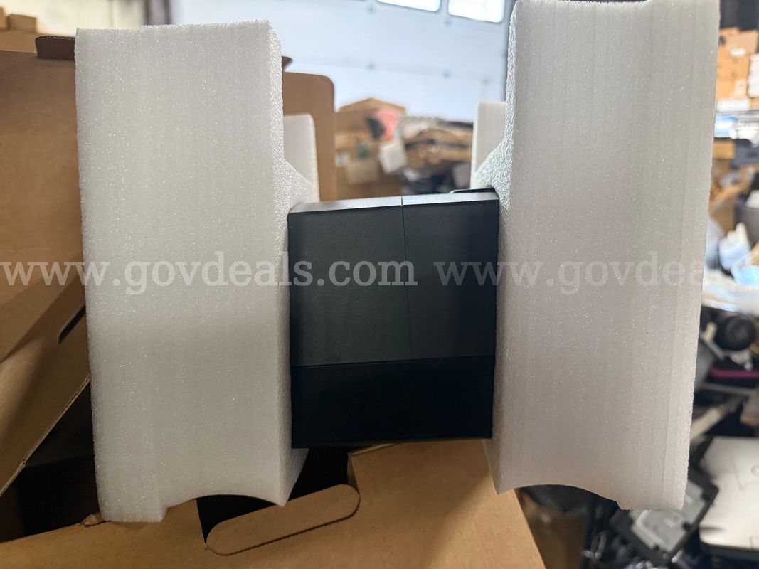 A lot of 100 E-Seek M500 Dual Side Scan Single Pass High Resolution ID Scanner