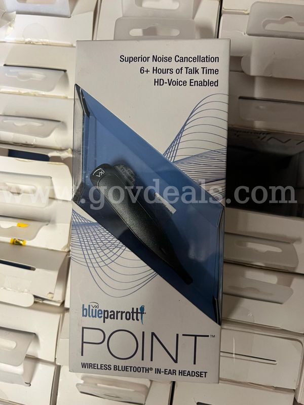 A lot of 158 VXi blueparrott POINT wireless Bluetooth IN-EAR HEADSET