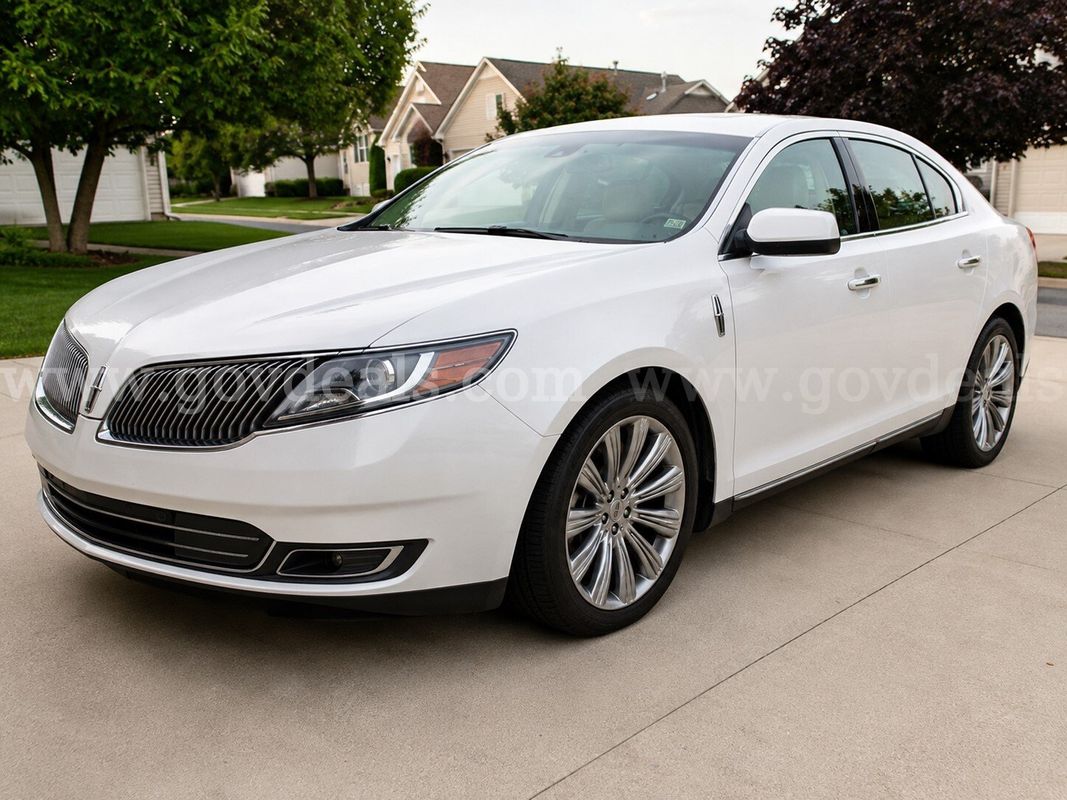 2015 Lincoln MKS