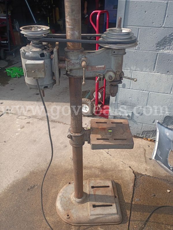 Rockwell Delta floor-standing drill press