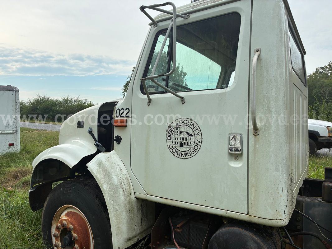 2000 International 4700