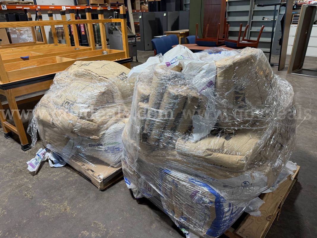 2 Pallets of insulation