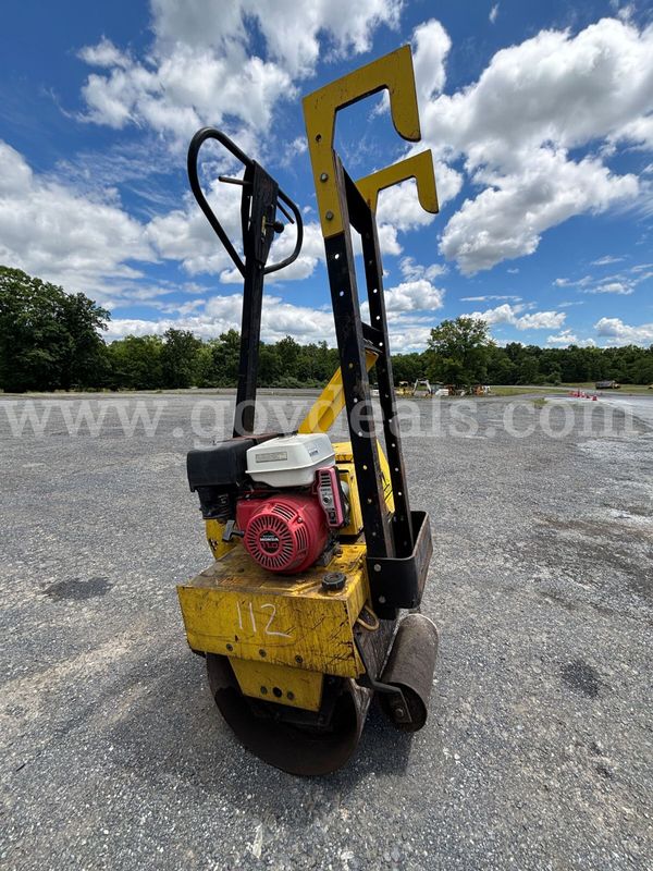 1998 Wacker RSS800 Walk‑Behind Roller