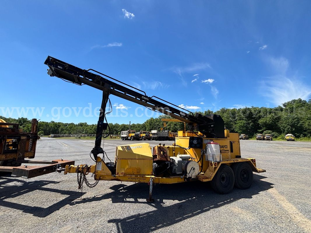 2011 Crafco EZ Series II Sealant Melter / Applicator – Trailer Mounted