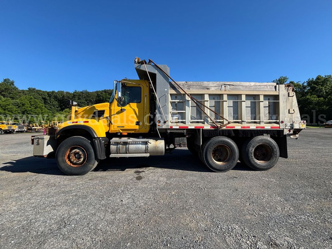 2007 Mack CV713 Granite Tandem Dump Truck w/ Snow Equipment – Runs & Drives