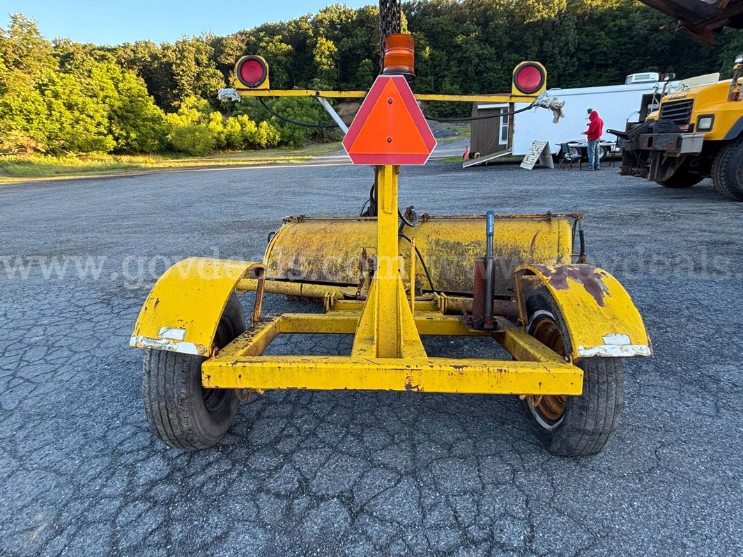 1992 TH84 Broom / Sweeper Attachment