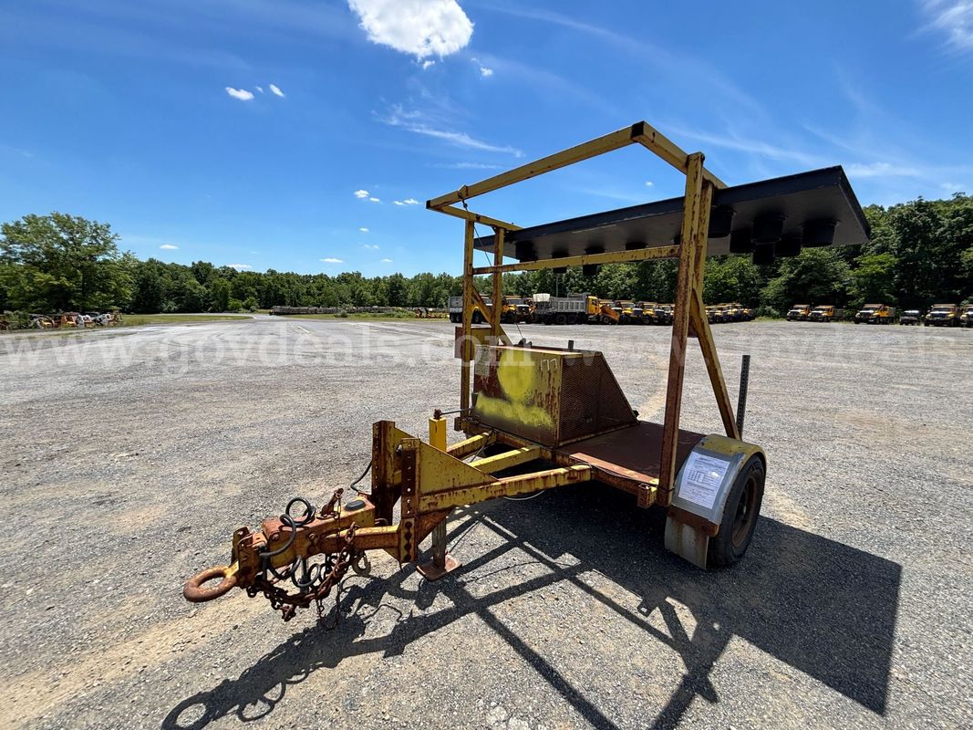 1992 Traffic Arrow Board Trailer