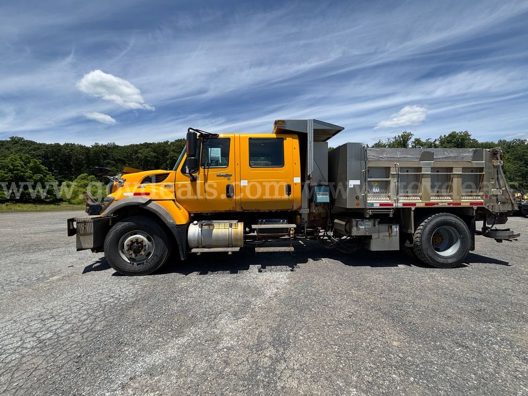 2012 International 7400 SFA Single‑Axle Dump Truck w/ Monroe Spreader