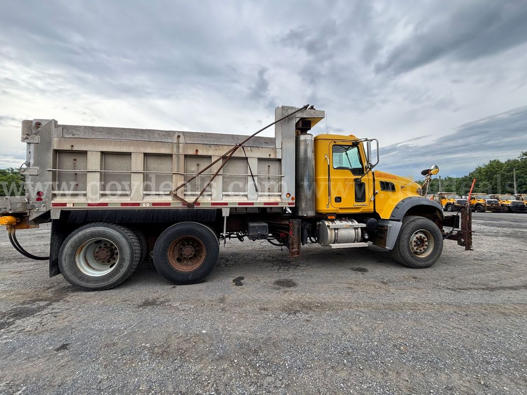 2009 Mack GU713 Cab‑Behind‑Engine Dump Truck w/ Snow Equipment