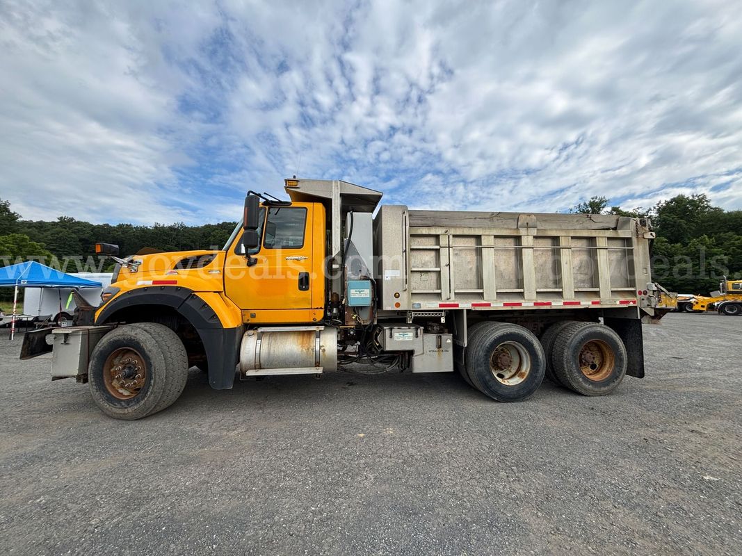 2011 International WorkStar 7600 SFA Dump Truck w/ Snow Equipment – Runs & Solid Condition