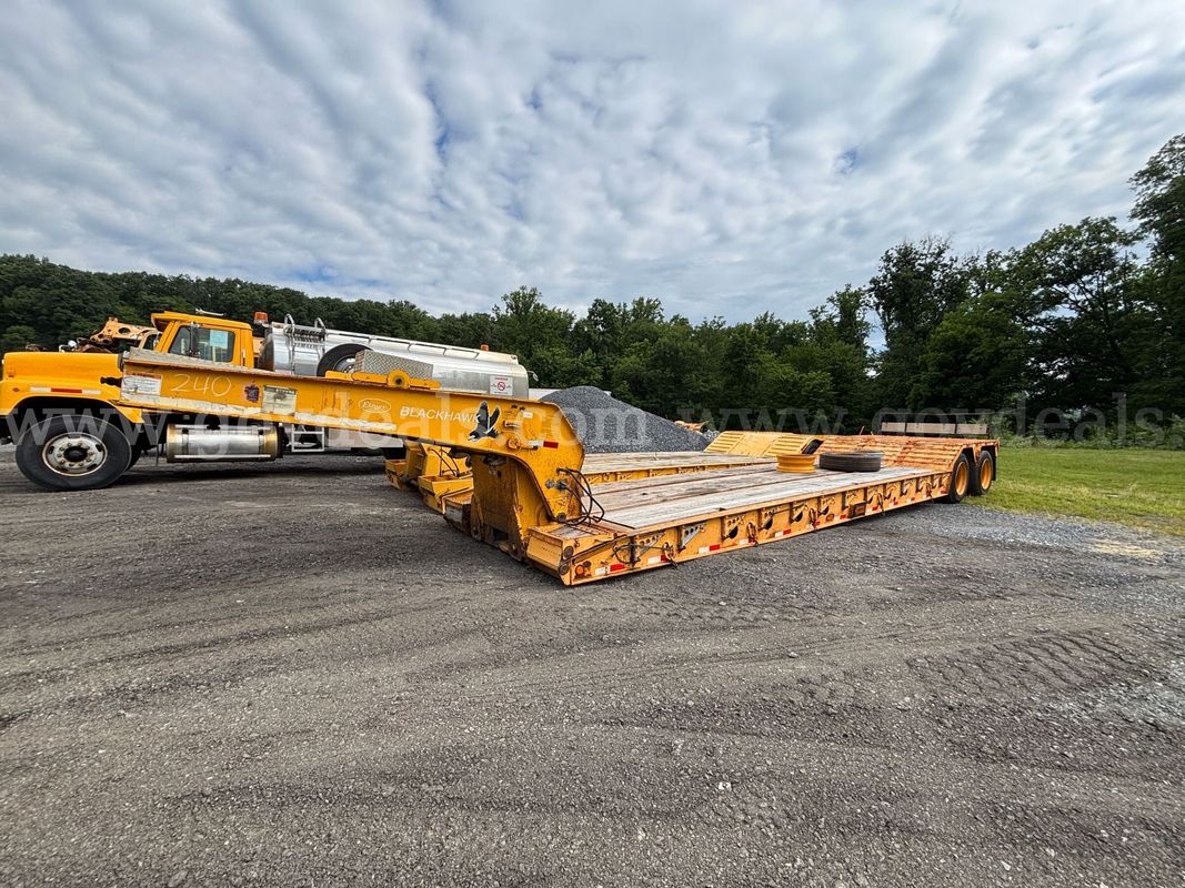 2000 Etnyre Lo‑Boy Tandem Trailer w/ Hydraulic Detachable Gooseneck – Ready to Work