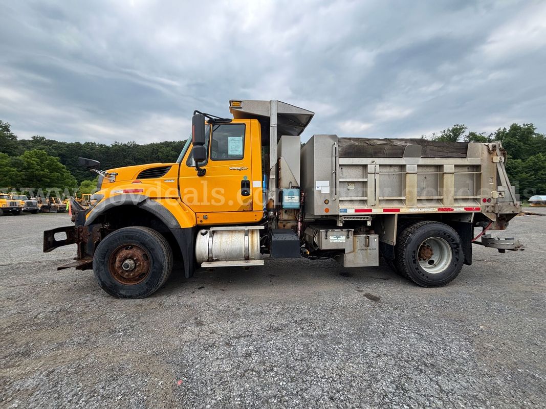 2011 International 7400 SFA Single‑Axle Dump Truck w/ Monroe Spreader