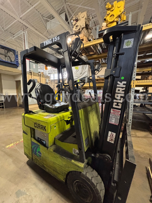 1994 Clark Genesis Series TMC-15S Electric Forklift