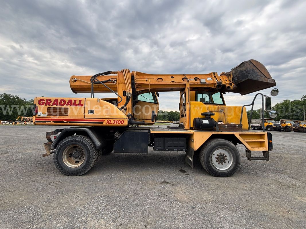 2007 Gradall XL3100 Excavator