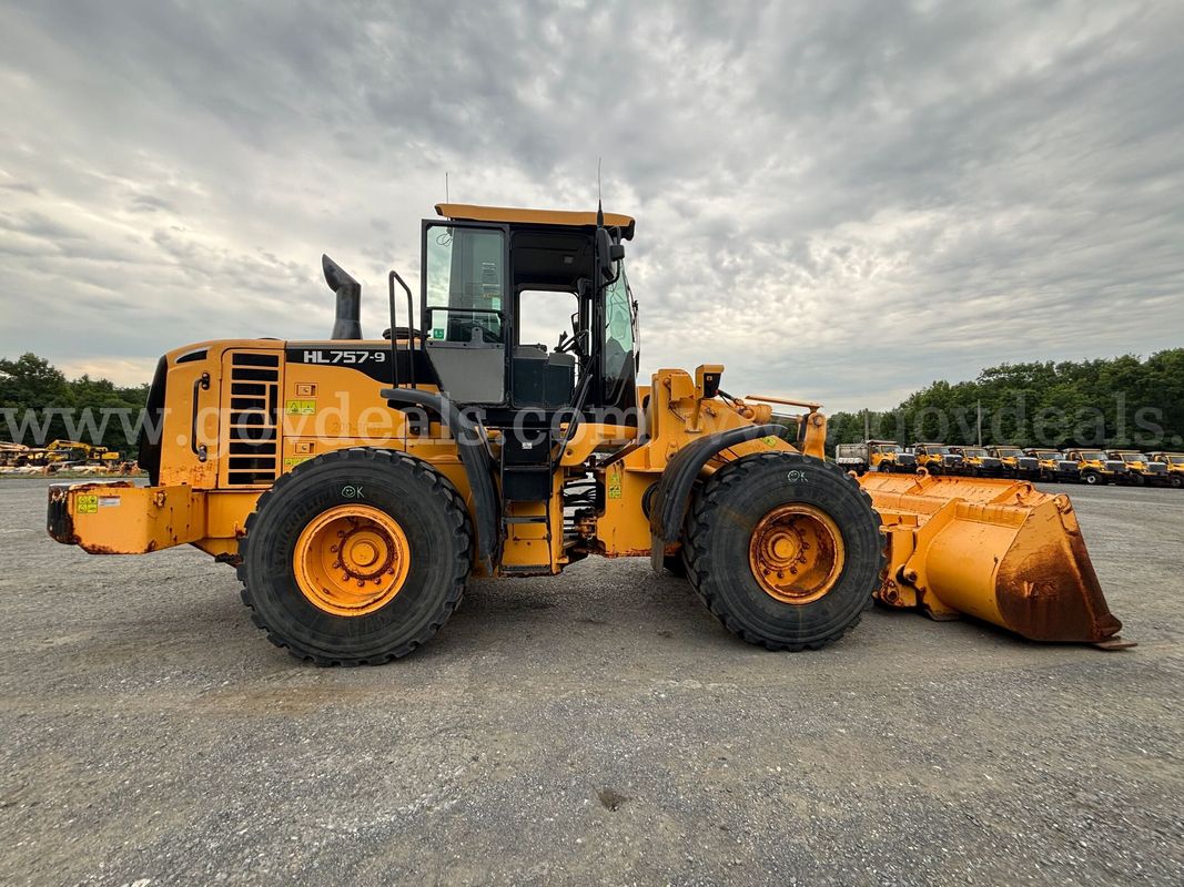 2012 Hyundai HL757‑9 Wheel Loader