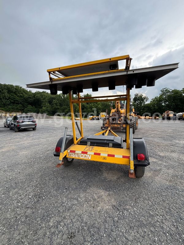 2006 Trafcon TC1‑15S Arrow Board Trailer